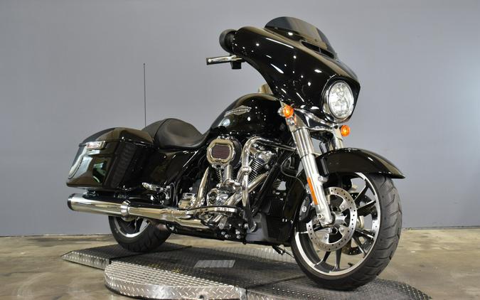 2023 Harley-Davidson Street Glide