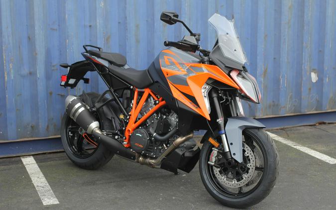 2024 KTM 1290 SUPER DUKE GT