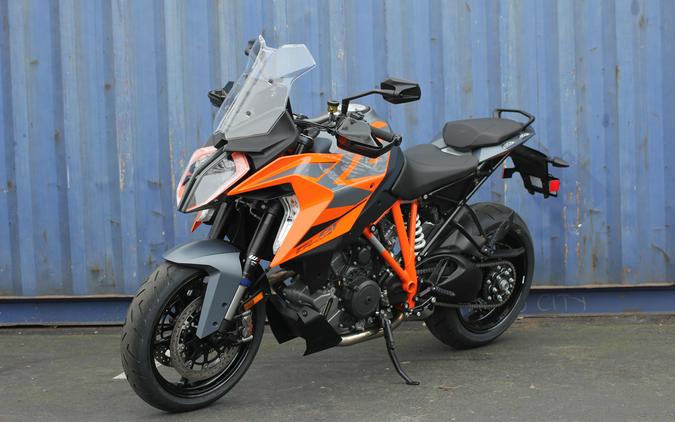 2024 KTM 1290 SUPER DUKE GT