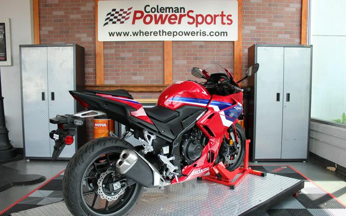 2025 Honda CBR500R ABS