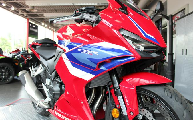 2025 Honda CBR500R ABS