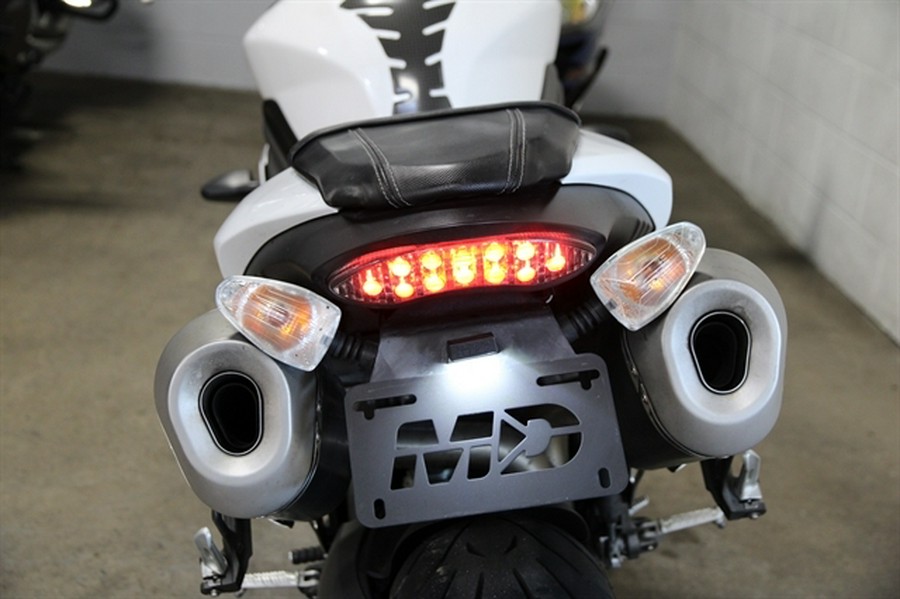 2019 TRIUMPH Speed Triple 1050 S