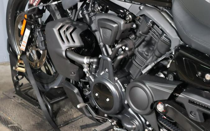 2026 Harley-Davidson Nightster RH975