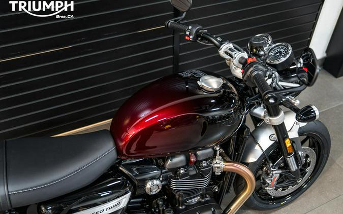 2024 Triumph Speed Twin 1200 Stealth Edition