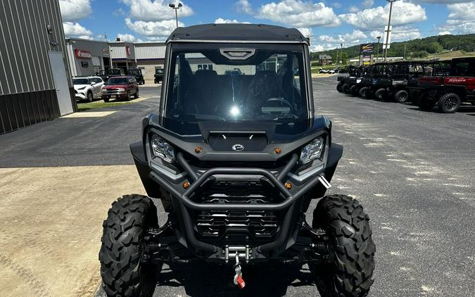 2023 Can-Am® Commander XT 700