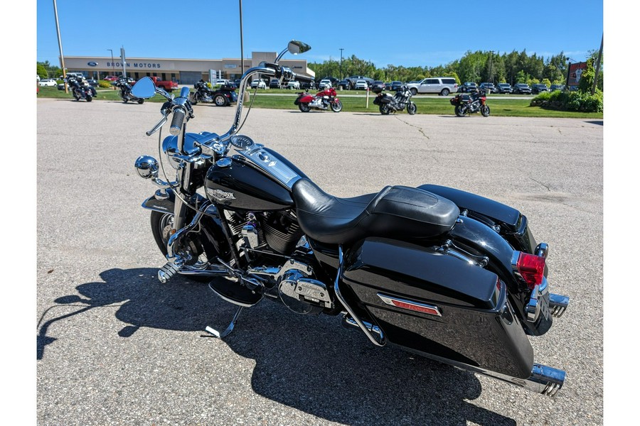 2014 Harley-Davidson® FLHR Road King