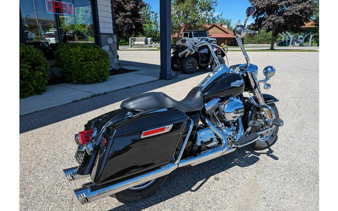 2014 Harley-Davidson® FLHR Road King