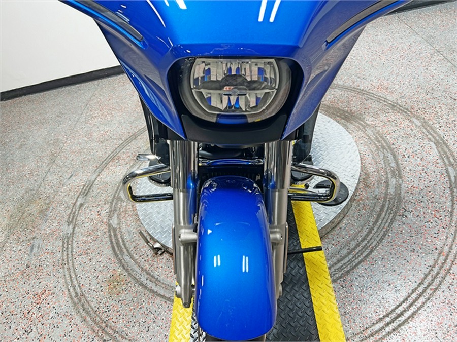 2024 Harley-Davidson Street Glide FLHX BLUE BURST Chrome Trim