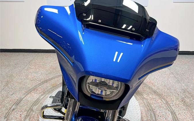 2024 Harley-Davidson Street Glide FLHX BLUE BURST Chrome Trim