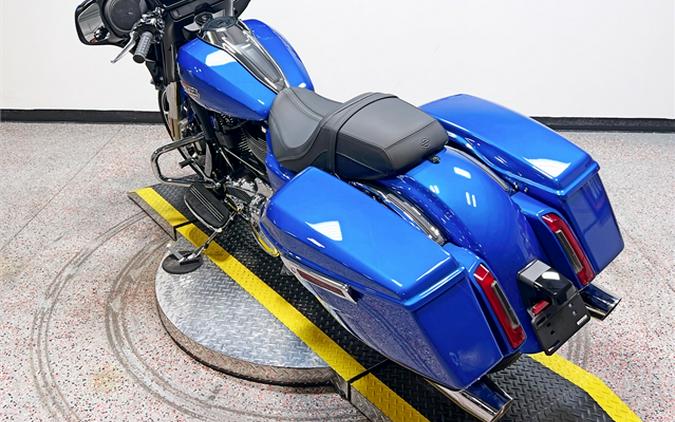 2024 Harley-Davidson Street Glide FLHX BLUE BURST Chrome Trim