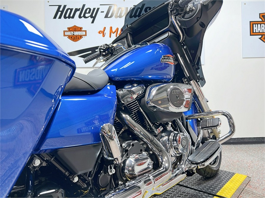 2024 Harley-Davidson Street Glide FLHX BLUE BURST Chrome Trim