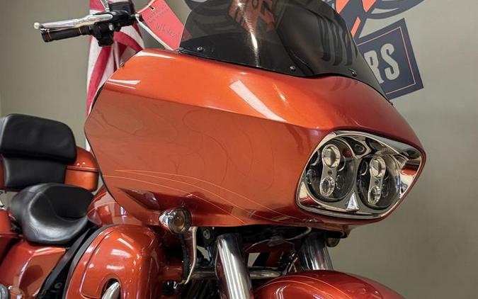 2011 Harley-Davidson® FLTRX - Road Glide® Custom
