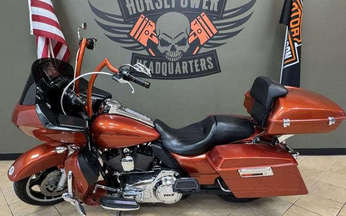 2011 Harley-Davidson® FLTRX - Road Glide® Custom