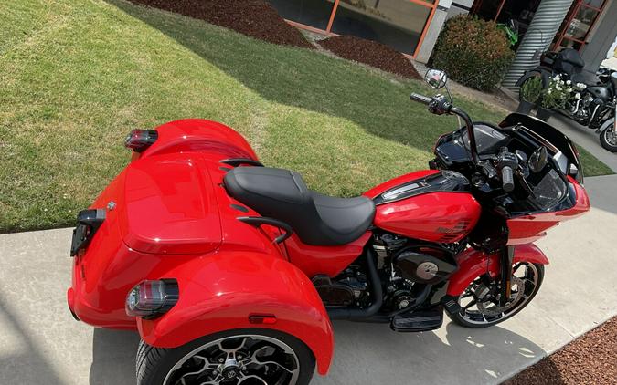 FLTRT 2026 Road Glide 3