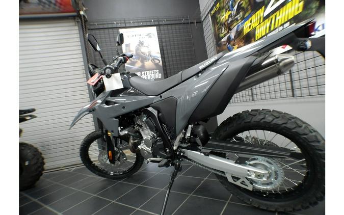 2025 DR-Z 4S - Suzuki
