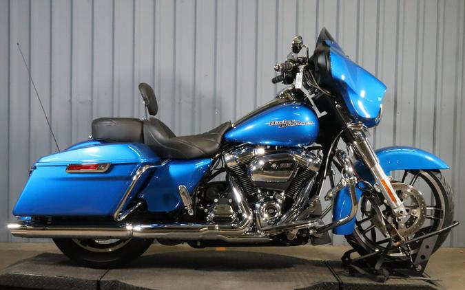 2018 Harley-Davidson Street Glide FLHX