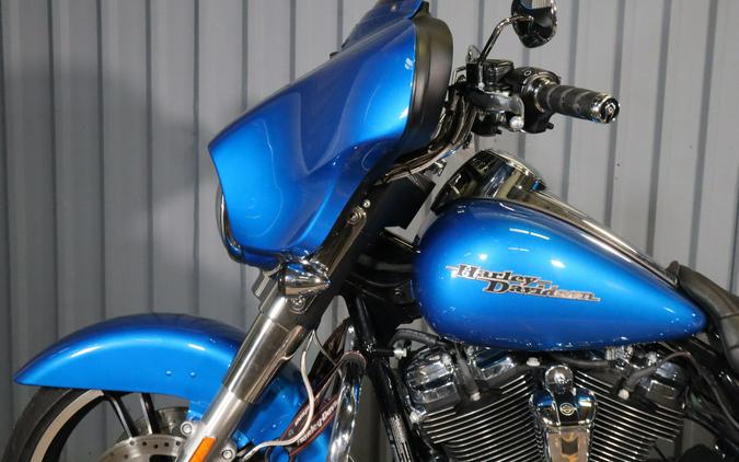 2018 Harley-Davidson Street Glide FLHX