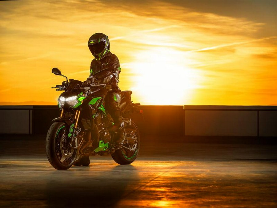 2024 Kawasaki Z900 SE ABS