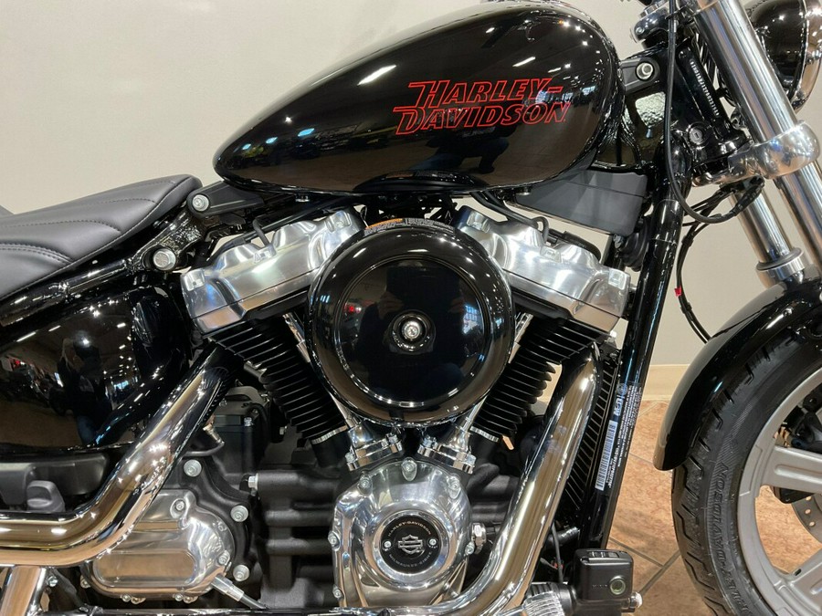 2024 Harley-Davidson®FXST Softail® Standard Vivid Black