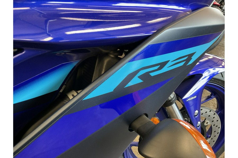 2024 Yamaha YZF-R3 - R3
