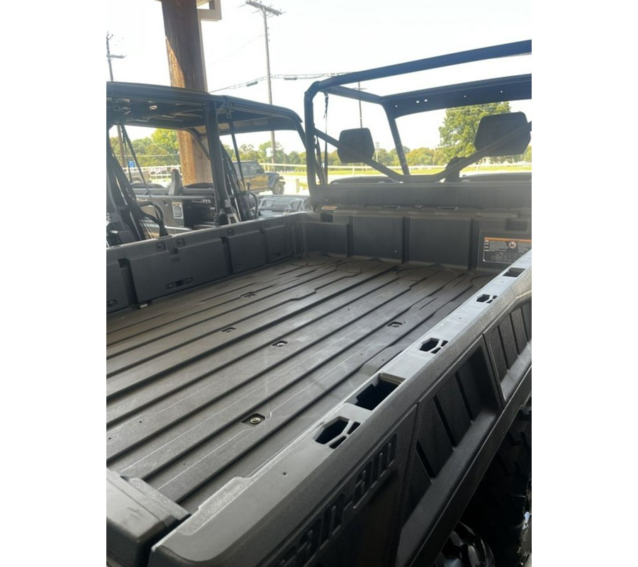 2026 Can-Am Defender 6X6 DPS HD10