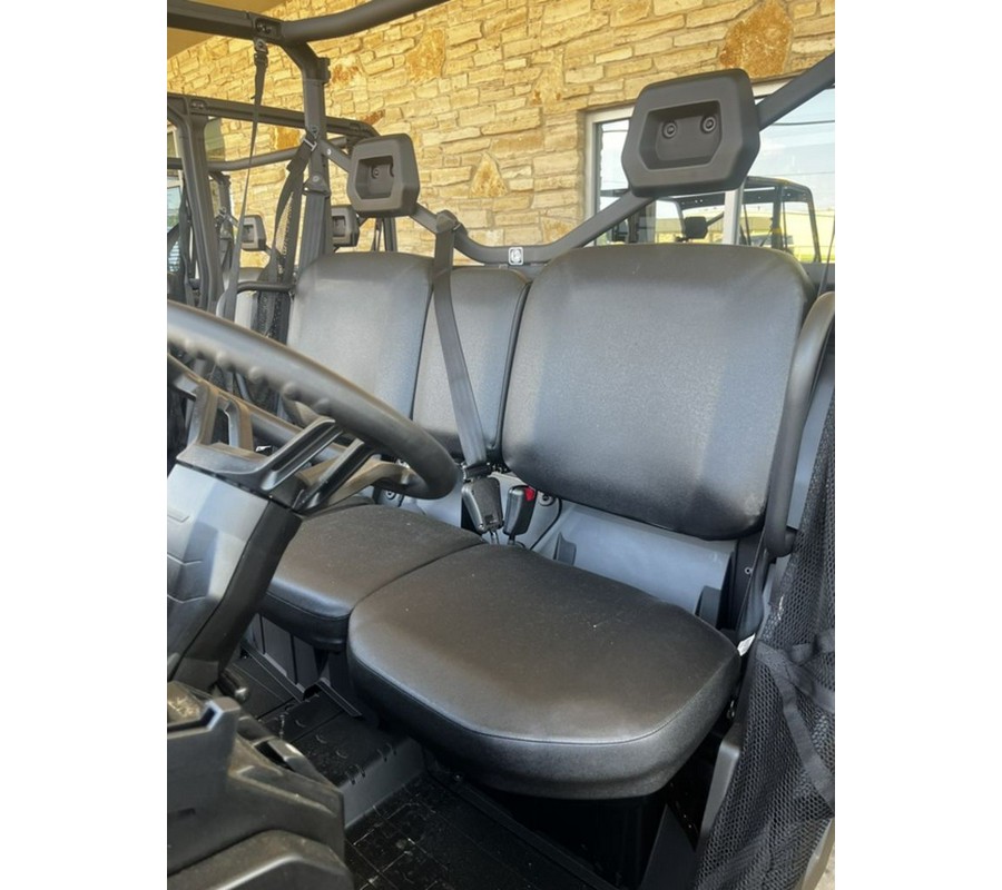 2026 Can-Am Defender 6X6 DPS HD10