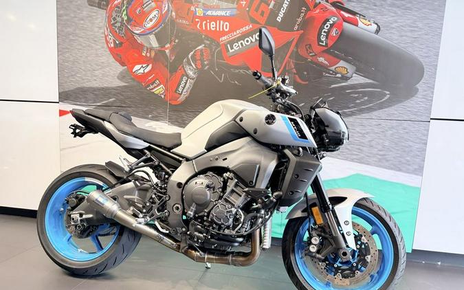 2025 Yamaha MT-10