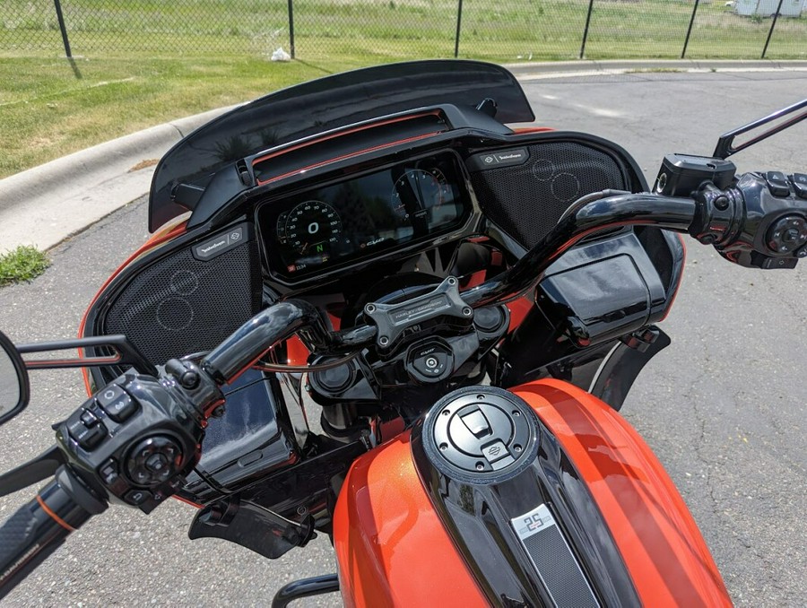 2024 Harley-Davidson CVO™ Road Glide Legendary Orange