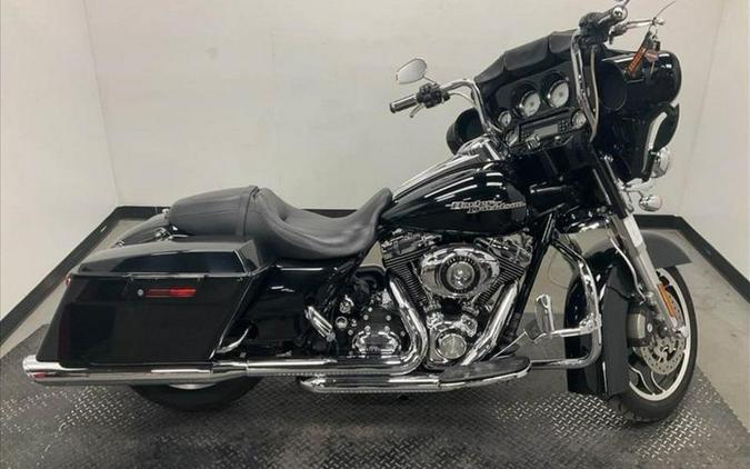 2011 Harley-Davidson® FLHX - Street Glide®