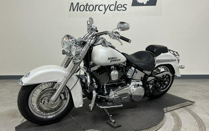 2013 Harley-Davidson Softail Deluxe Deluxe FLSTN