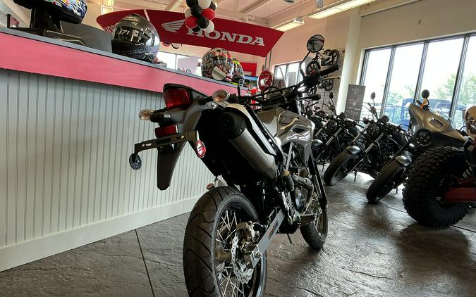 2025 KLX 230 SM ABS - Kawasaki