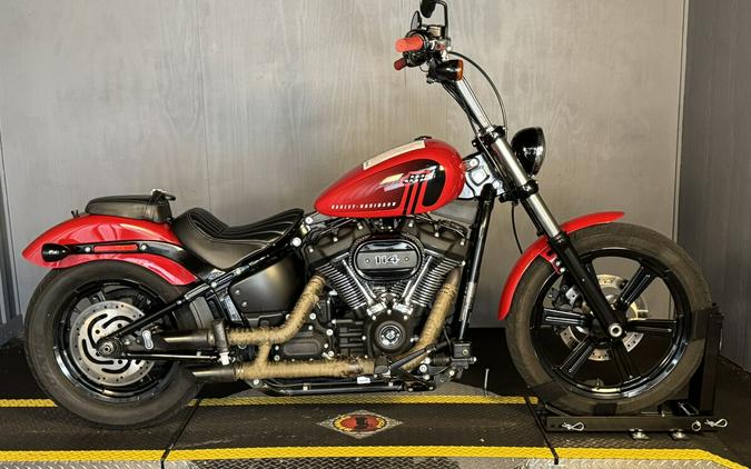 Harley-Davidson Street Bob 114 2022 FXBBS 011383 REDLINE RED