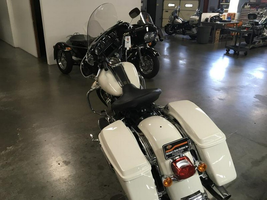 2017 Harley-Davidson® FLHTP - Electra Glide® Police