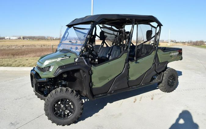 2023 Honda Pioneer 1000-6 Deluxe Crew
