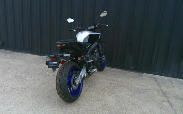 2025 Yamaha MT 09 SP