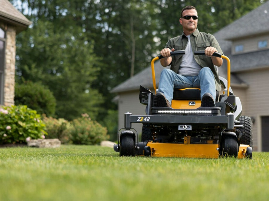 2026 Cub Cadet Z2 42 - 110015