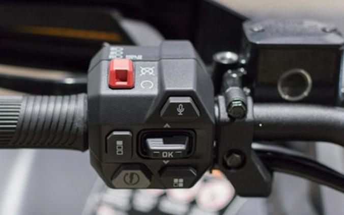 2026 Can-Am Outlander XT-P 1000R With Smart-Shox