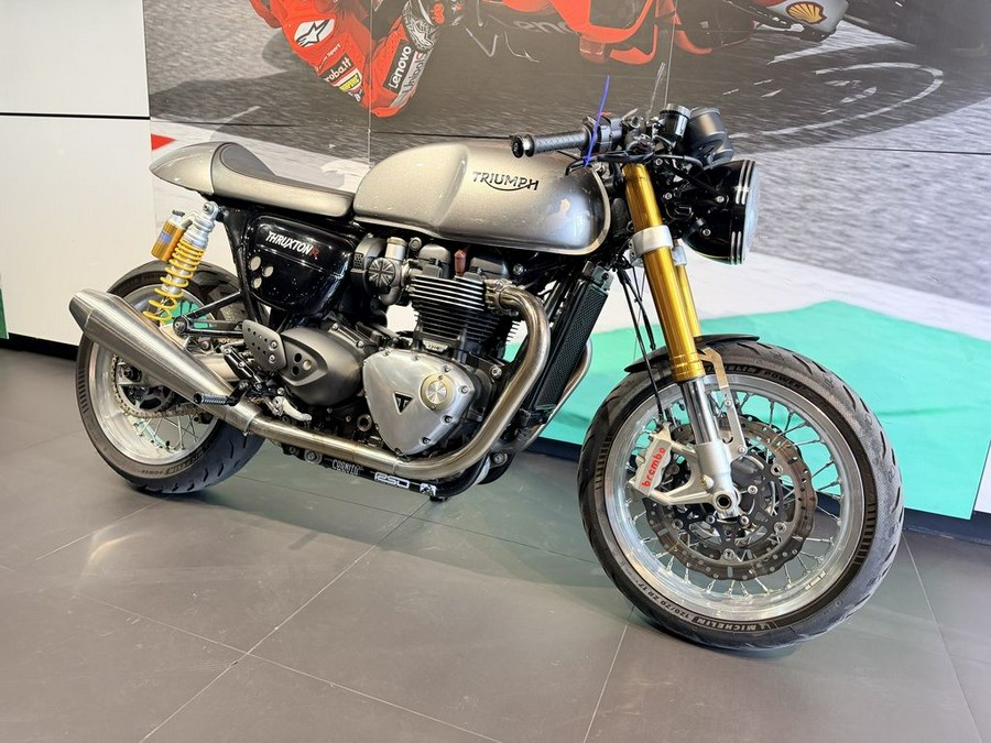 2017 Triumph Thruxton 1200 R Silver Ice