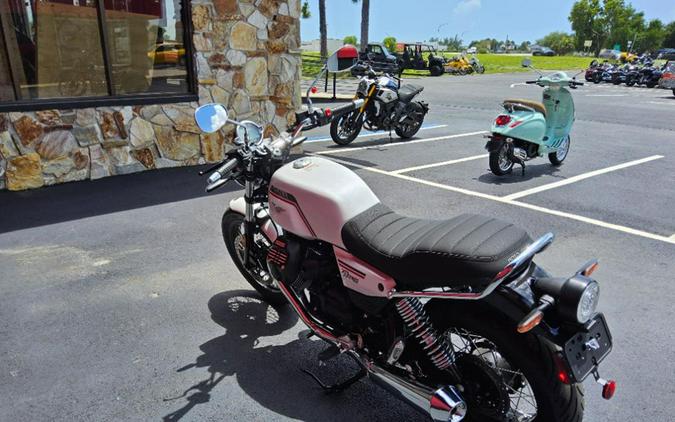 2027 Moto Guzzi V7 Special