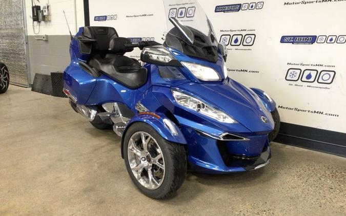 2019 Can-Am Spyder RT Limited (SE6) - Chrome