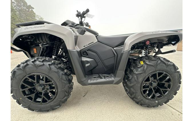 2024 Can-Am OUTLANDER XT 700 - PLATINUM SATIN