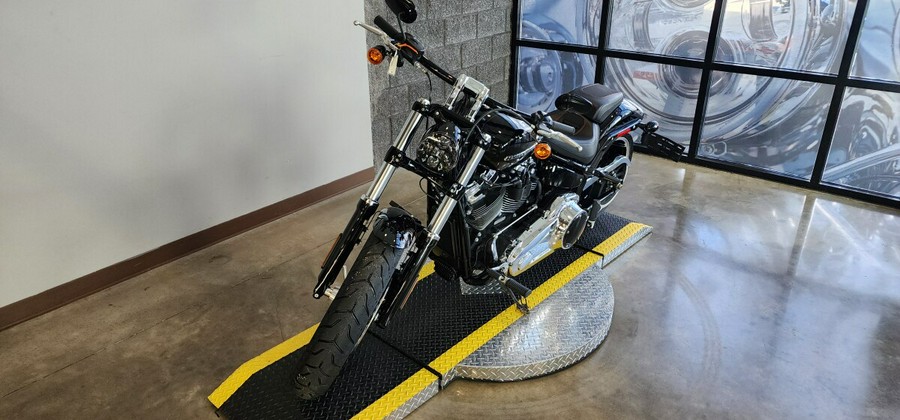 2018 Harley-Davidson® Breakout® FXSB