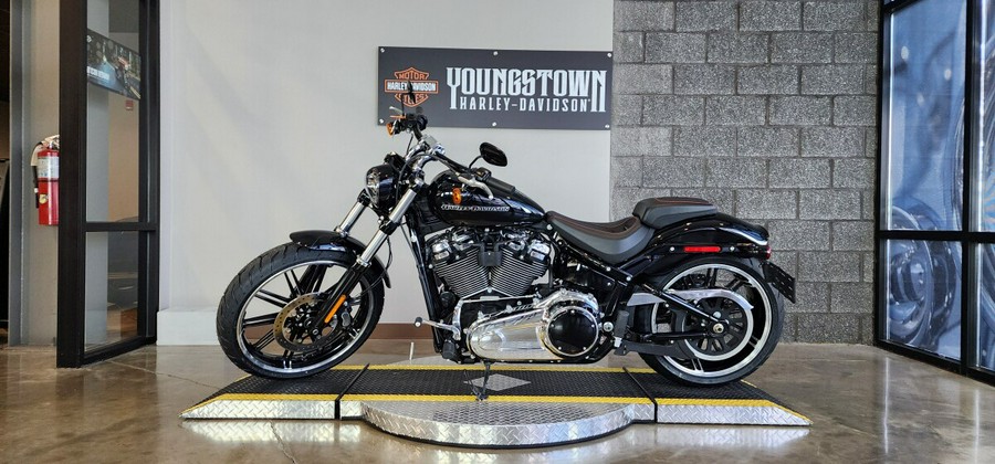 2018 Harley-Davidson® Breakout® FXSB