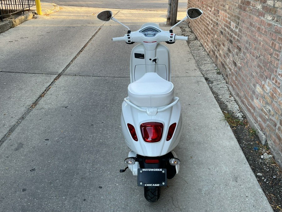 2023 Vespa Sprint 50 Bianco