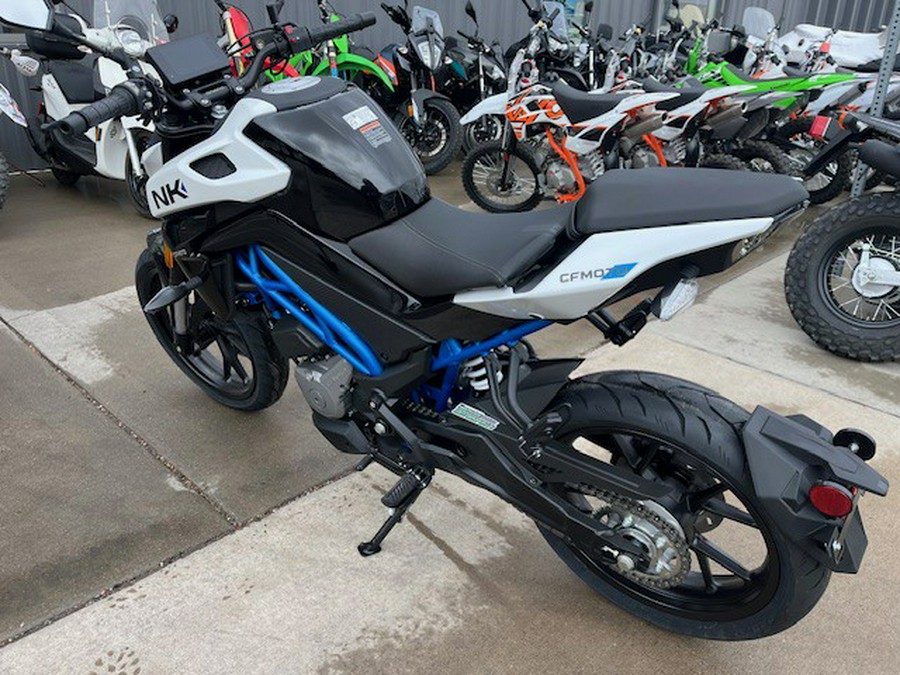 2025 CFMOTO NK 300