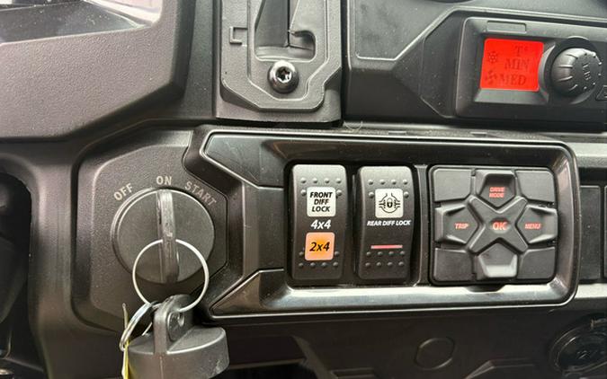 2025 Can-Am Defender MAX Lone Star Cab HD10 Lone Star CAB