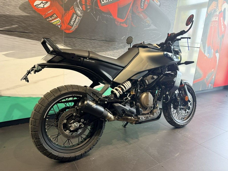 2024 Husqvarna® Svartpilen 401