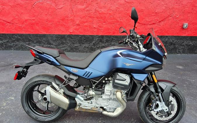 2027 Moto Guzzi V100 Mandello