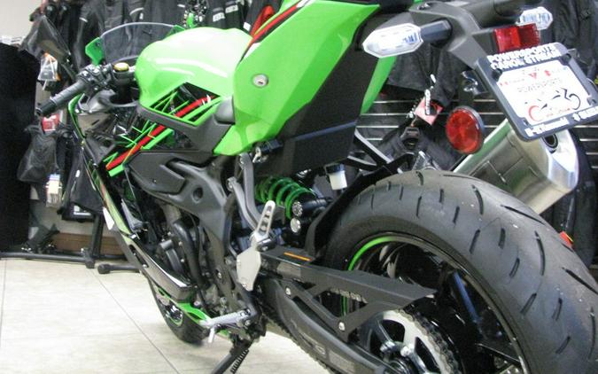 2024 Kawasaki Ninja® ZX™-4RR ABS KRT Edition ABS