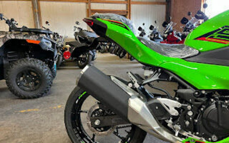 2024 Kawasaki Ninja® 500 KRT Edition